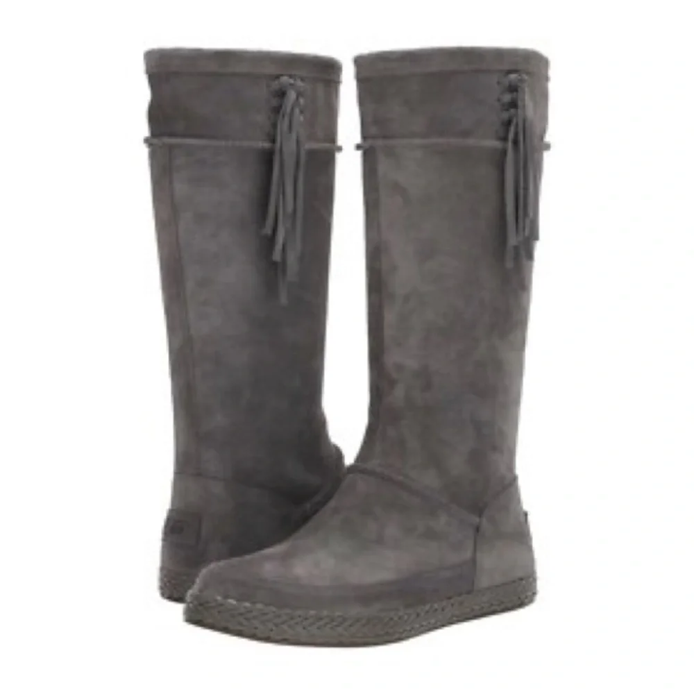 UGG Emerie Knee High Flat Boots Charcoal Gray Suede Tassel Charm Sz 7.5